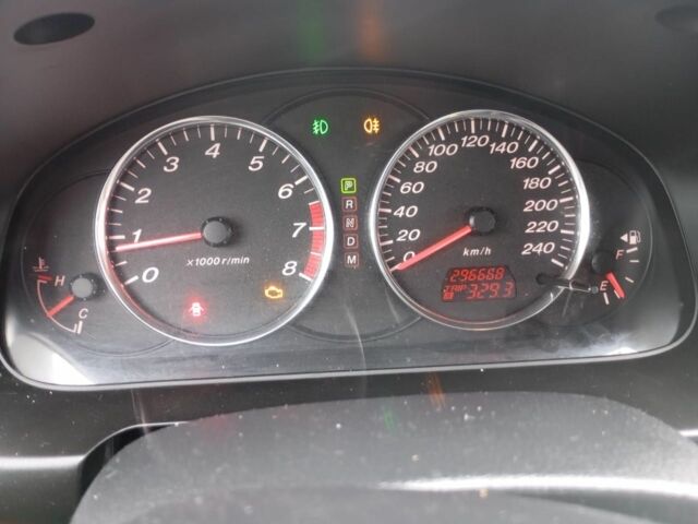 Серый Мазда 6, объемом двигателя 2 л и пробегом 296 тыс. км за 3300 $, фото 10 на Automoto.ua