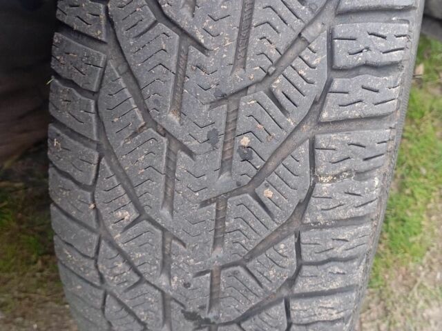 Серый Мазда 6, объемом двигателя 2 л и пробегом 296 тыс. км за 3300 $, фото 6 на Automoto.ua