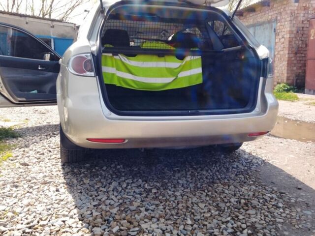 Сірий Мазда 6, об'ємом двигуна 2 л та пробігом 234 тис. км за 3800 $, фото 8 на Automoto.ua