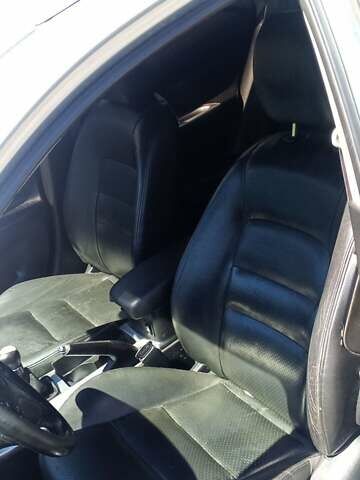 Серый Мазда 6, объемом двигателя 2 л и пробегом 246 тыс. км за 4000 $, фото 7 на Automoto.ua