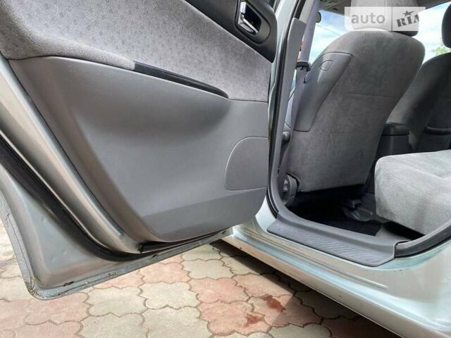 Серый Мазда 6, объемом двигателя 2 л и пробегом 201 тыс. км за 3400 $, фото 17 на Automoto.ua