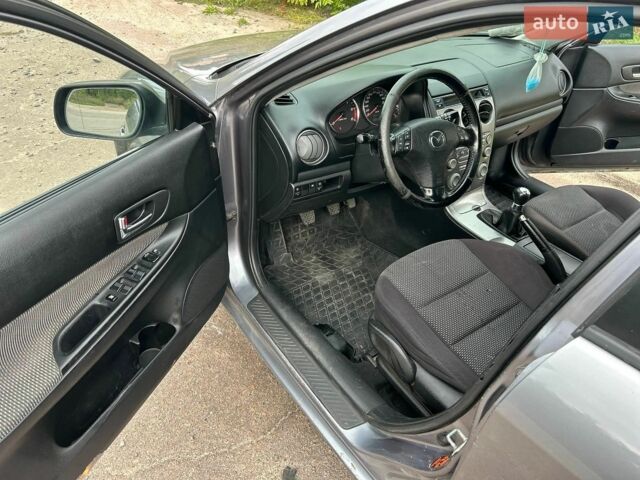 Серый Мазда 6, объемом двигателя 2 л и пробегом 312 тыс. км за 2700 $, фото 3 на Automoto.ua