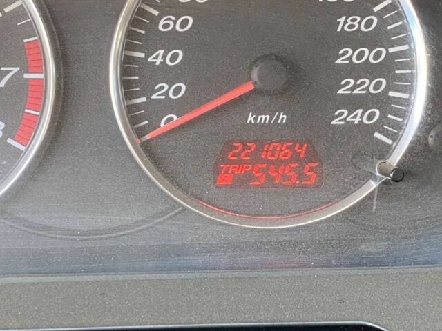 Сірий Мазда 6, об'ємом двигуна 1.8 л та пробігом 210 тис. км за 2199 $, фото 6 на Automoto.ua