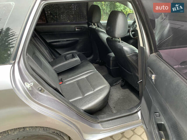 Серый Мазда 6, объемом двигателя 2 л и пробегом 291 тыс. км за 2900 $, фото 9 на Automoto.ua