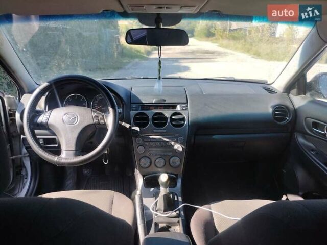 Серый Мазда 6, объемом двигателя 2 л и пробегом 300 тыс. км за 1750 $, фото 12 на Automoto.ua