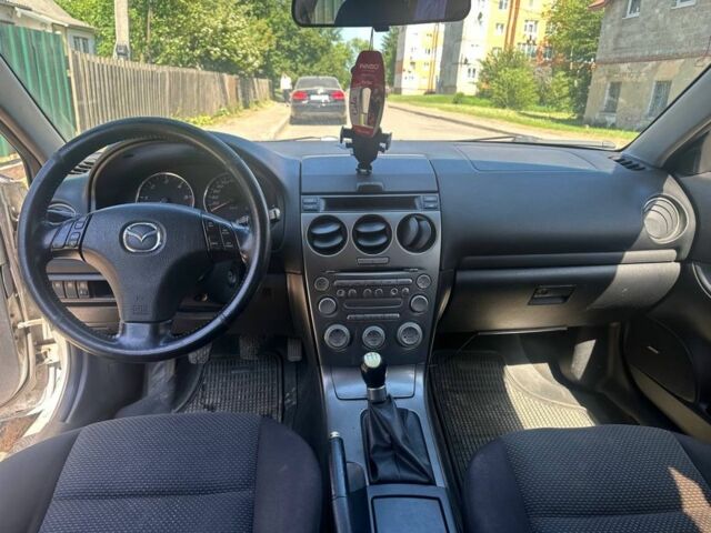 Серый Мазда 6, объемом двигателя 2 л и пробегом 200 тыс. км за 2250 $, фото 5 на Automoto.ua