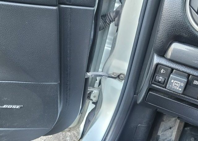 Сірий Мазда 6, об'ємом двигуна 2 л та пробігом 210 тис. км за 2450 $, фото 6 на Automoto.ua