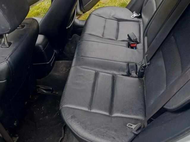 Серый Мазда 6, объемом двигателя 2.3 л и пробегом 260 тыс. км за 2550 $, фото 3 на Automoto.ua