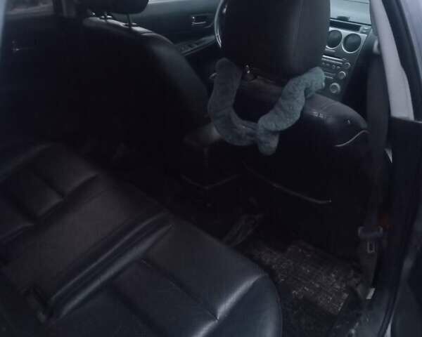 Серый Мазда 6, объемом двигателя 2 л и пробегом 300 тыс. км за 3000 $, фото 4 на Automoto.ua