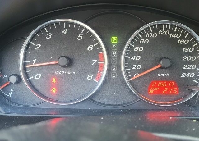 Сірий Мазда 6, об'ємом двигуна 2 л та пробігом 210 тис. км за 2450 $, фото 7 на Automoto.ua