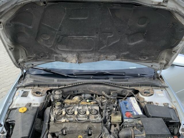 Серый Мазда 6, объемом двигателя 2 л и пробегом 500 тыс. км за 2500 $, фото 15 на Automoto.ua