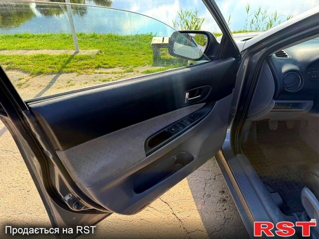 Серый Мазда 6, объемом двигателя 2 л и пробегом 214 тыс. км за 4200 $, фото 8 на Automoto.ua