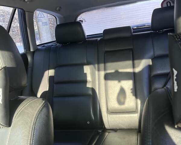 Серый Мазда 6, объемом двигателя 2 л и пробегом 350 тыс. км за 3700 $, фото 10 на Automoto.ua