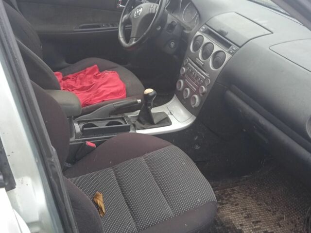 Серый Мазда 6, объемом двигателя 1.8 л и пробегом 200 тыс. км за 1111 $, фото 2 на Automoto.ua