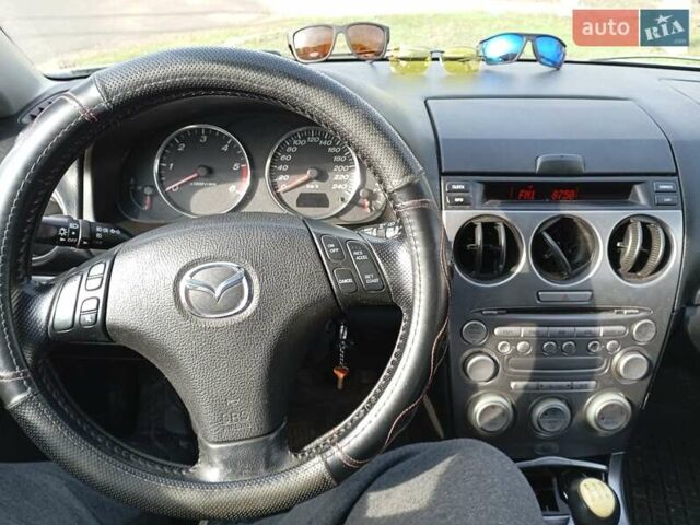 Сірий Мазда 6, об'ємом двигуна 2 л та пробігом 231 тис. км за 4500 $, фото 5 на Automoto.ua