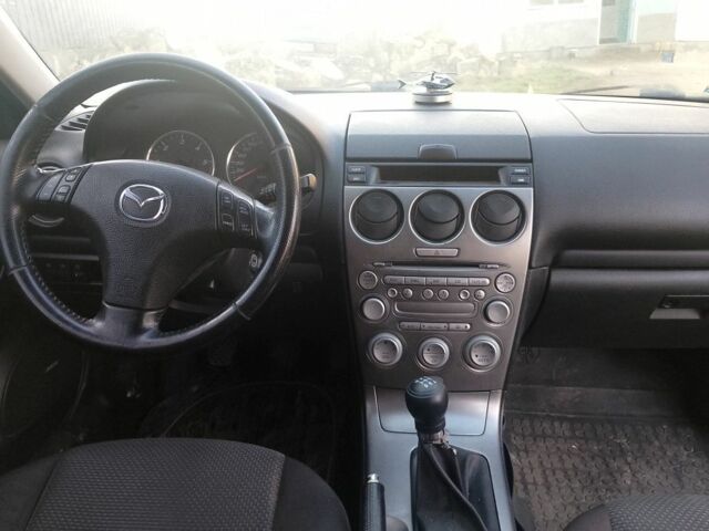 Серый Мазда 6, объемом двигателя 2 л и пробегом 336 тыс. км за 3600 $, фото 3 на Automoto.ua