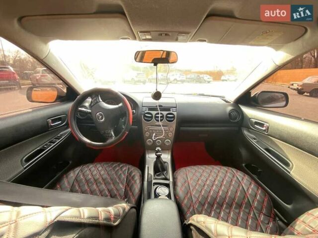 Сірий Мазда 6, об'ємом двигуна 2 л та пробігом 350 тис. км за 3400 $, фото 5 на Automoto.ua