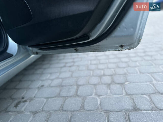 Серый Мазда 6, объемом двигателя 2 л и пробегом 257 тыс. км за 3690 $, фото 13 на Automoto.ua