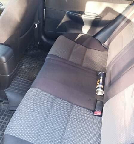 Мазда 6 2004 в Казатине на Automoto.ua Серый Мазда 6, объемом двигателя 1.8 л и пробегом 265 тыс. км за 3800 $, фото 10 на Automoto.ua