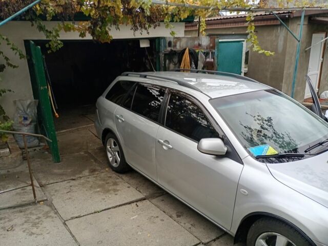 Сірий Мазда 6, об'ємом двигуна 2 л та пробігом 353 тис. км за 4500 $, фото 5 на Automoto.ua