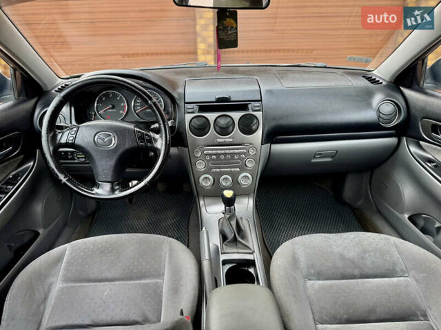 Серый Мазда 6, объемом двигателя 2 л и пробегом 321 тыс. км за 2700 $, фото 12 на Automoto.ua