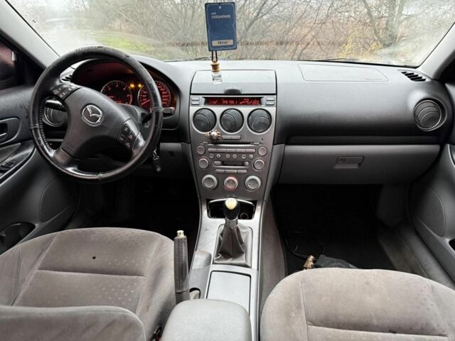 Сірий Мазда 6, об'ємом двигуна 0 л та пробігом 400 тис. км за 1450 $, фото 3 на Automoto.ua