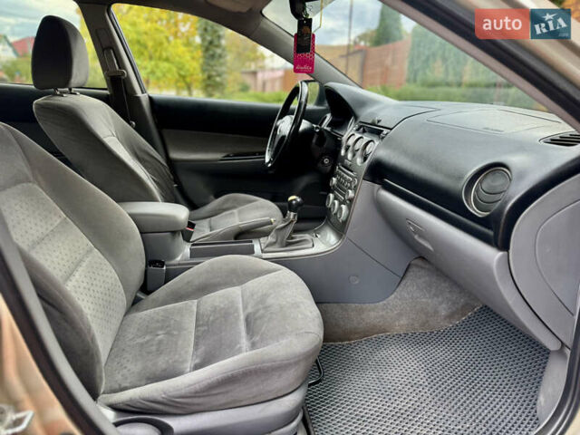 Серый Мазда 6, объемом двигателя 2 л и пробегом 321 тыс. км за 2700 $, фото 11 на Automoto.ua