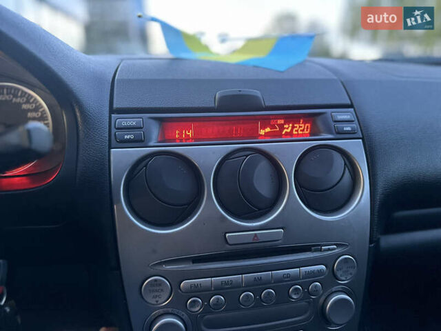 Сірий Мазда 6, об'ємом двигуна 2 л та пробігом 257 тис. км за 3950 $, фото 20 на Automoto.ua