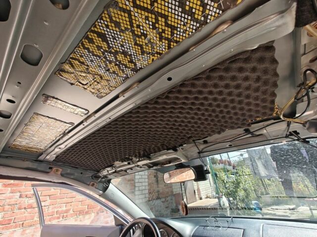 Серый Мазда 6, объемом двигателя 1.8 л и пробегом 164 тыс. км за 3550 $, фото 4 на Automoto.ua