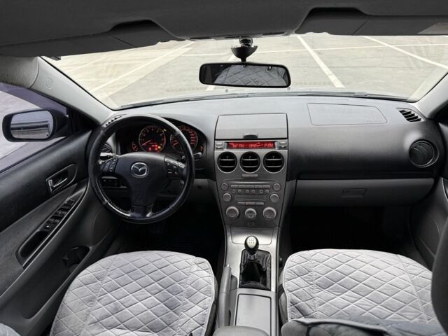 Сірий Мазда 6, об'ємом двигуна 2 л та пробігом 250 тис. км за 3800 $, фото 5 на Automoto.ua