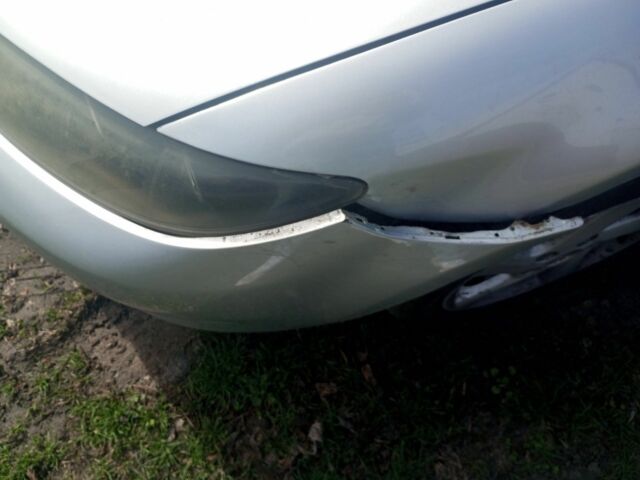 Серый Мазда 6, объемом двигателя 1.8 л и пробегом 200 тыс. км за 1111 $, фото 6 на Automoto.ua