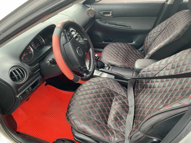 Сірий Мазда 6, об'ємом двигуна 2 л та пробігом 3 тис. км за 4200 $, фото 6 на Automoto.ua