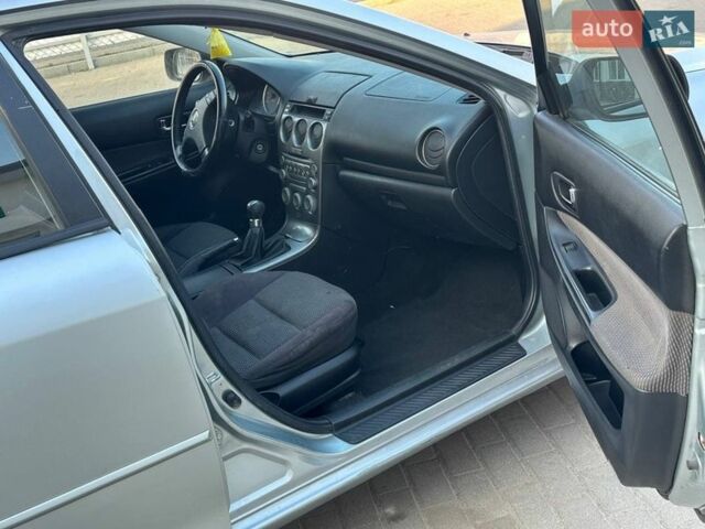 Серый Мазда 6, объемом двигателя 2 л и пробегом 380 тыс. км за 2500 $, фото 11 на Automoto.ua