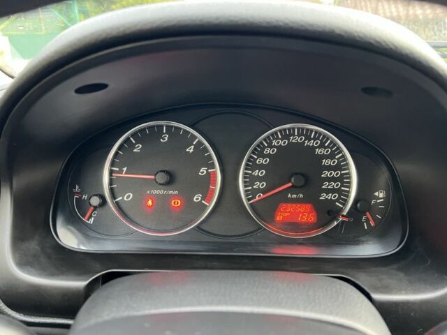 Сірий Мазда 6, об'ємом двигуна 2 л та пробігом 232 тис. км за 2944 $, фото 18 на Automoto.ua