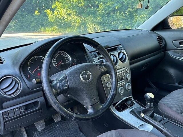 Серый Мазда 6, объемом двигателя 2 л и пробегом 300 тыс. км за 2999 $, фото 12 на Automoto.ua