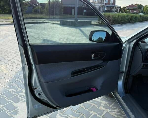 Серый Мазда 6, объемом двигателя 2 л и пробегом 287 тыс. км за 3900 $, фото 7 на Automoto.ua
