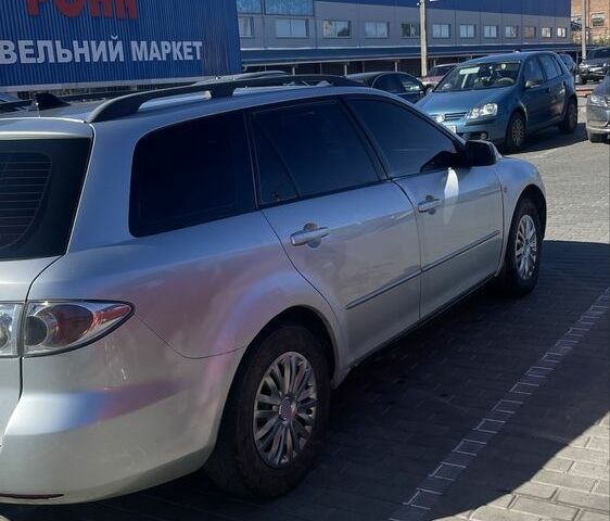 Серый Мазда 6, объемом двигателя 2 л и пробегом 300 тыс. км за 2000 $, фото 3 на Automoto.ua