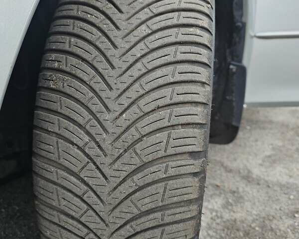 Сірий Мазда 6, об'ємом двигуна 2.26 л та пробігом 200 тис. км за 3700 $, фото 27 на Automoto.ua