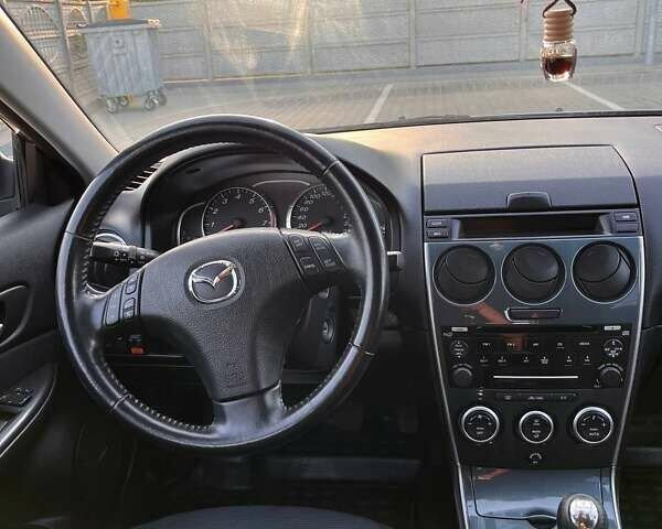 Серый Мазда 6, объемом двигателя 1.8 л и пробегом 190 тыс. км за 5000 $, фото 9 на Automoto.ua
