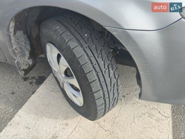 Сірий Мазда 6, об'ємом двигуна 2 л та пробігом 420 тис. км за 2950 $, фото 1 на Automoto.ua