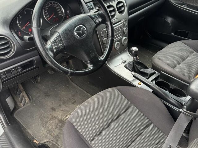 Серый Мазда 6, объемом двигателя 2 л и пробегом 340 тыс. км за 2500 $, фото 4 на Automoto.ua