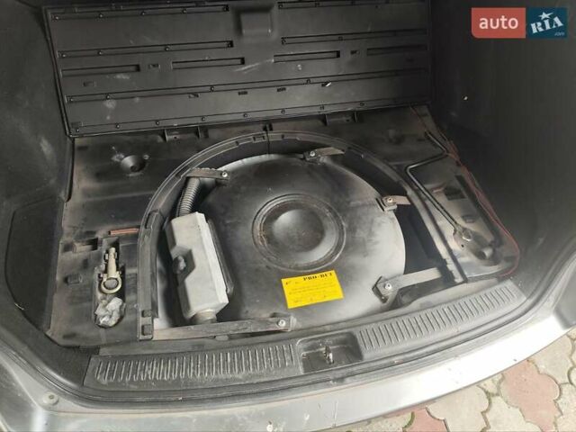 Сірий Мазда 6, об'ємом двигуна 2 л та пробігом 420 тис. км за 2950 $, фото 18 на Automoto.ua