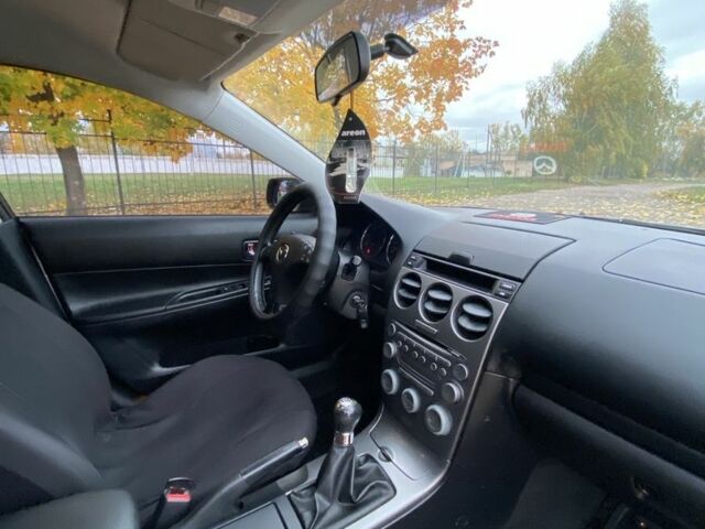 Сірий Мазда 6, об'ємом двигуна 2 л та пробігом 373 тис. км за 3250 $, фото 22 на Automoto.ua