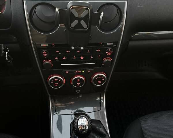 Серый Мазда 6, объемом двигателя 2 л и пробегом 245 тыс. км за 5700 $, фото 7 на Automoto.ua