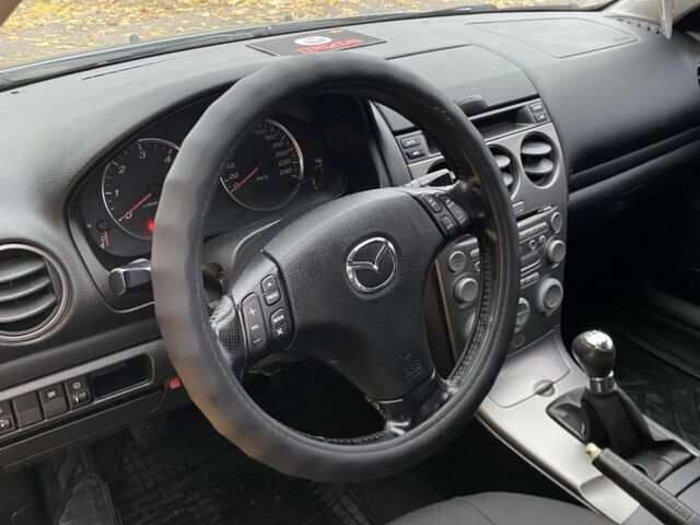 Сірий Мазда 6, об'ємом двигуна 2 л та пробігом 373 тис. км за 3250 $, фото 18 на Automoto.ua