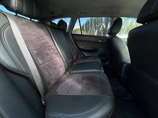 Серый Мазда 6, объемом двигателя 1.8 л и пробегом 370 тыс. км за 3100 $, фото 17 на Automoto.ua