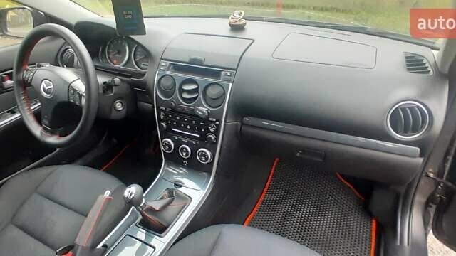 Сірий Мазда 6, об'ємом двигуна 1.8 л та пробігом 302 тис. км за 3700 $, фото 14 на Automoto.ua