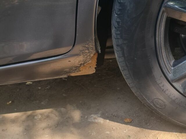 Сірий Мазда 6, об'ємом двигуна 2 л та пробігом 300 тис. км за 4600 $, фото 8 на Automoto.ua