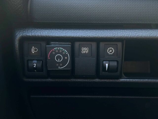 Серый Мазда 6, объемом двигателя 1.8 л и пробегом 370 тыс. км за 3100 $, фото 15 на Automoto.ua