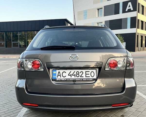 Сірий Мазда 6, об'ємом двигуна 1.8 л та пробігом 175 тис. км за 4900 $, фото 3 на Automoto.ua